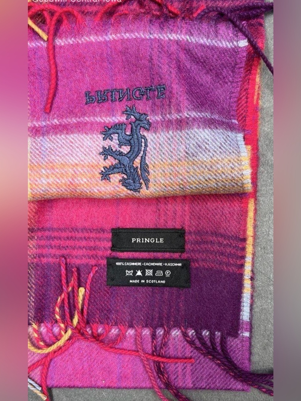 Stunning vintage 90s Pink plaid Pringle Cashmere Scarf